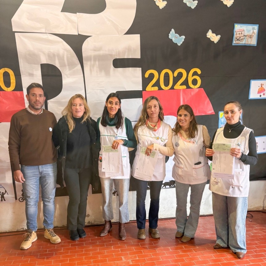 Contin&uacute;a la entrega de recursos del fondo educativo
